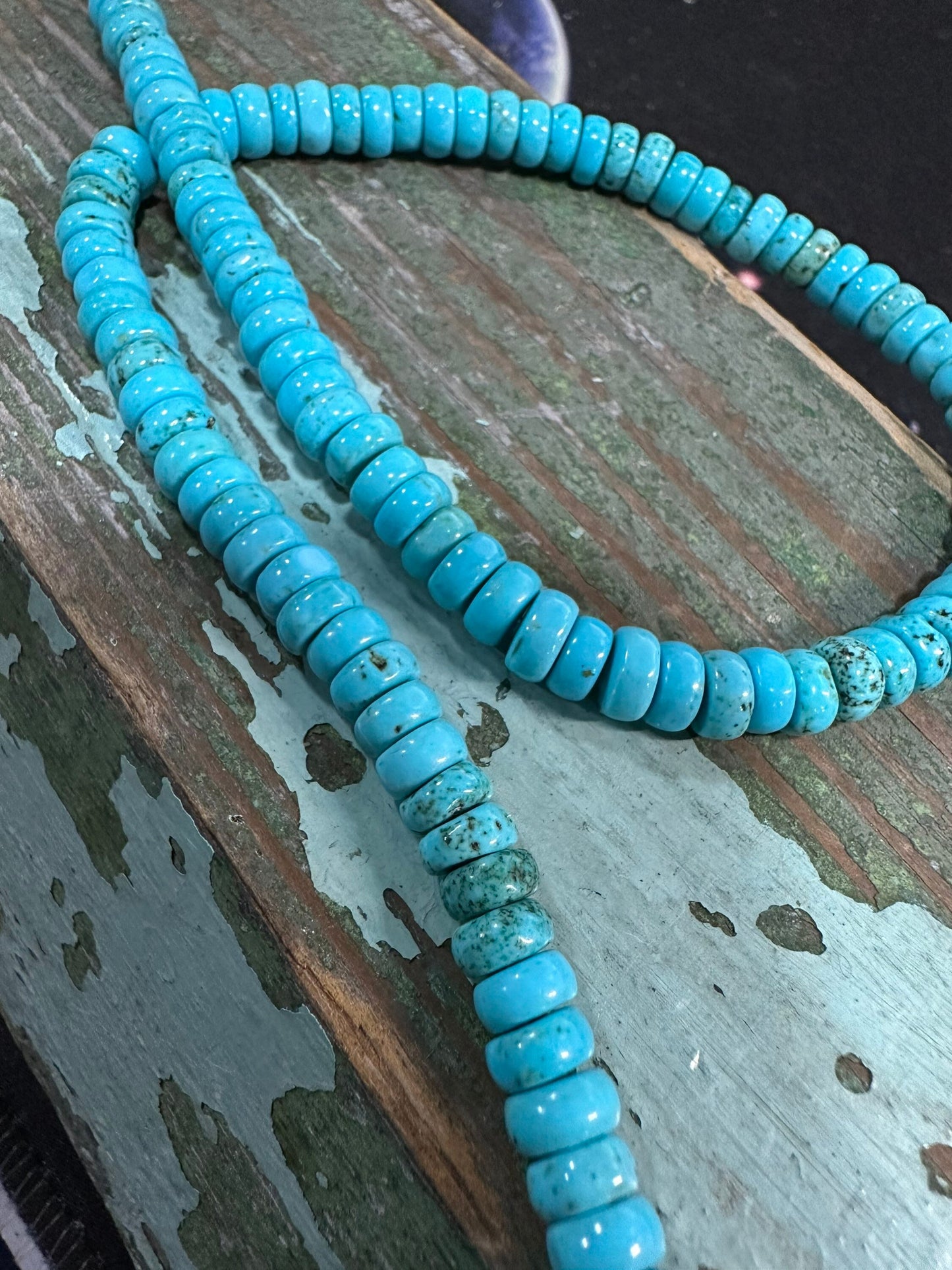 Stabilised Turquoise Rustic Heishi beads 6 x 3 mm / Turquoise gemstone disc beads / Blue Turquoise Beads for Jewellery Making
