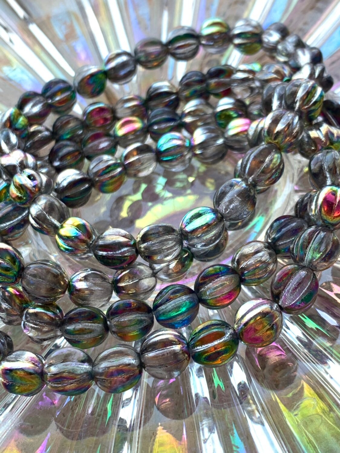 Multi tonal Czech Glass rainbow Melon beads / Magical beads / Iridescent beads 10 mm