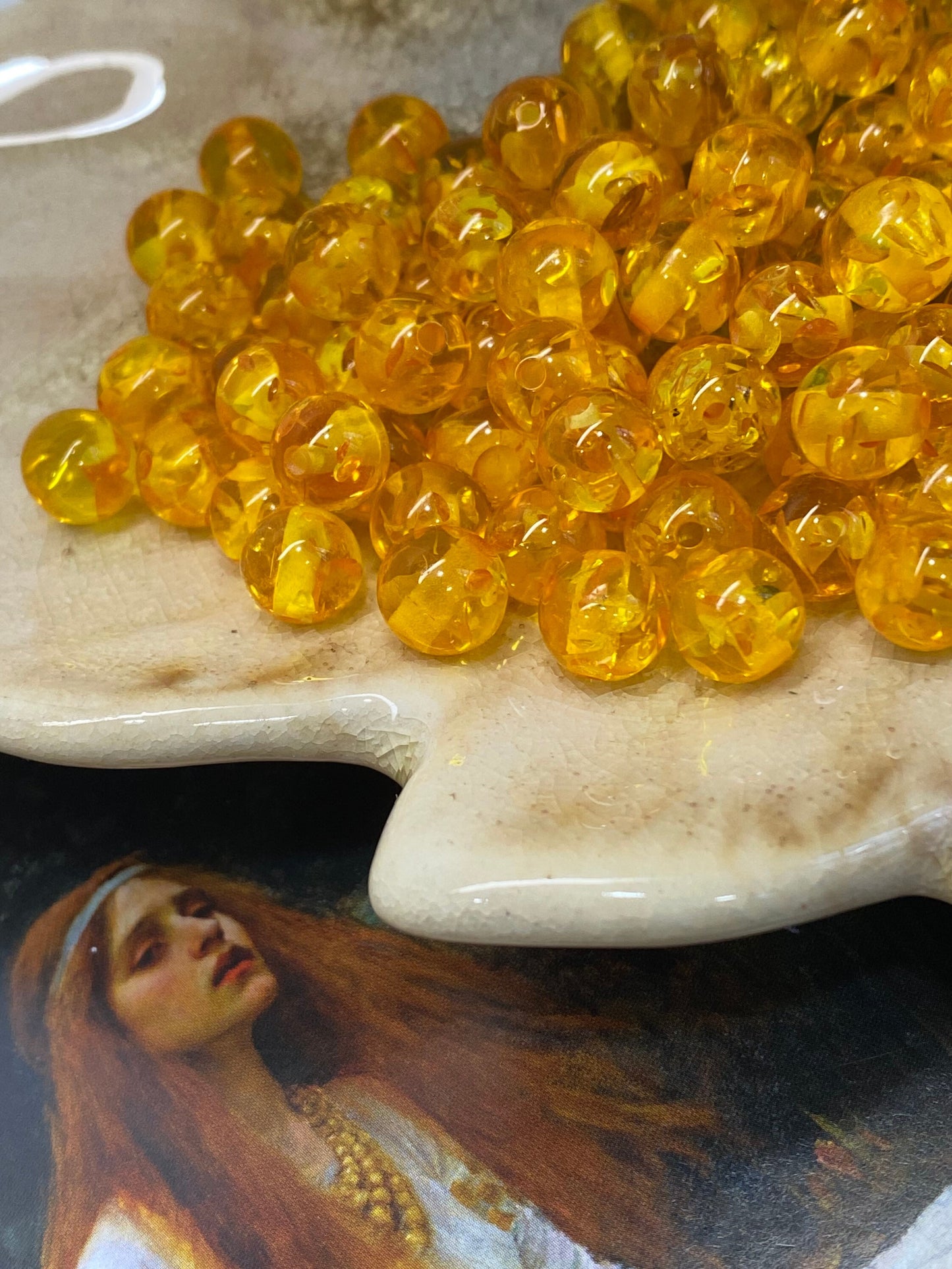 Resin Amber Tone Round Beads 8mm / yellow Golden Amber Colour Beads / Barley sugar Beads