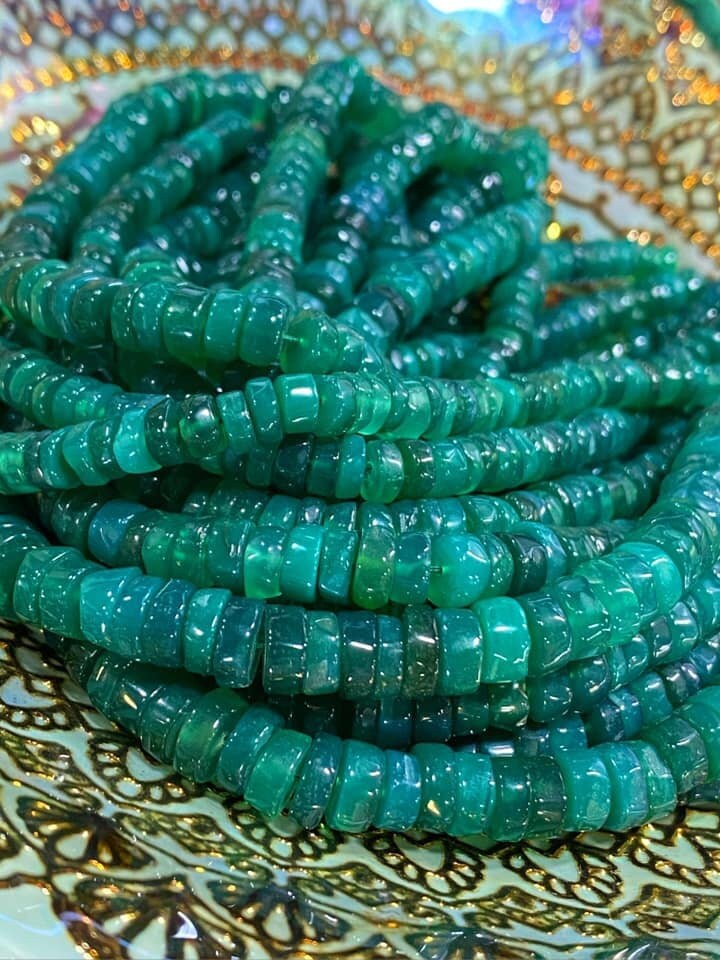 Amazing rustic Green Onyx Tyre Heishi rondelles beads / Glowy heishi tyre beads 6-7mm