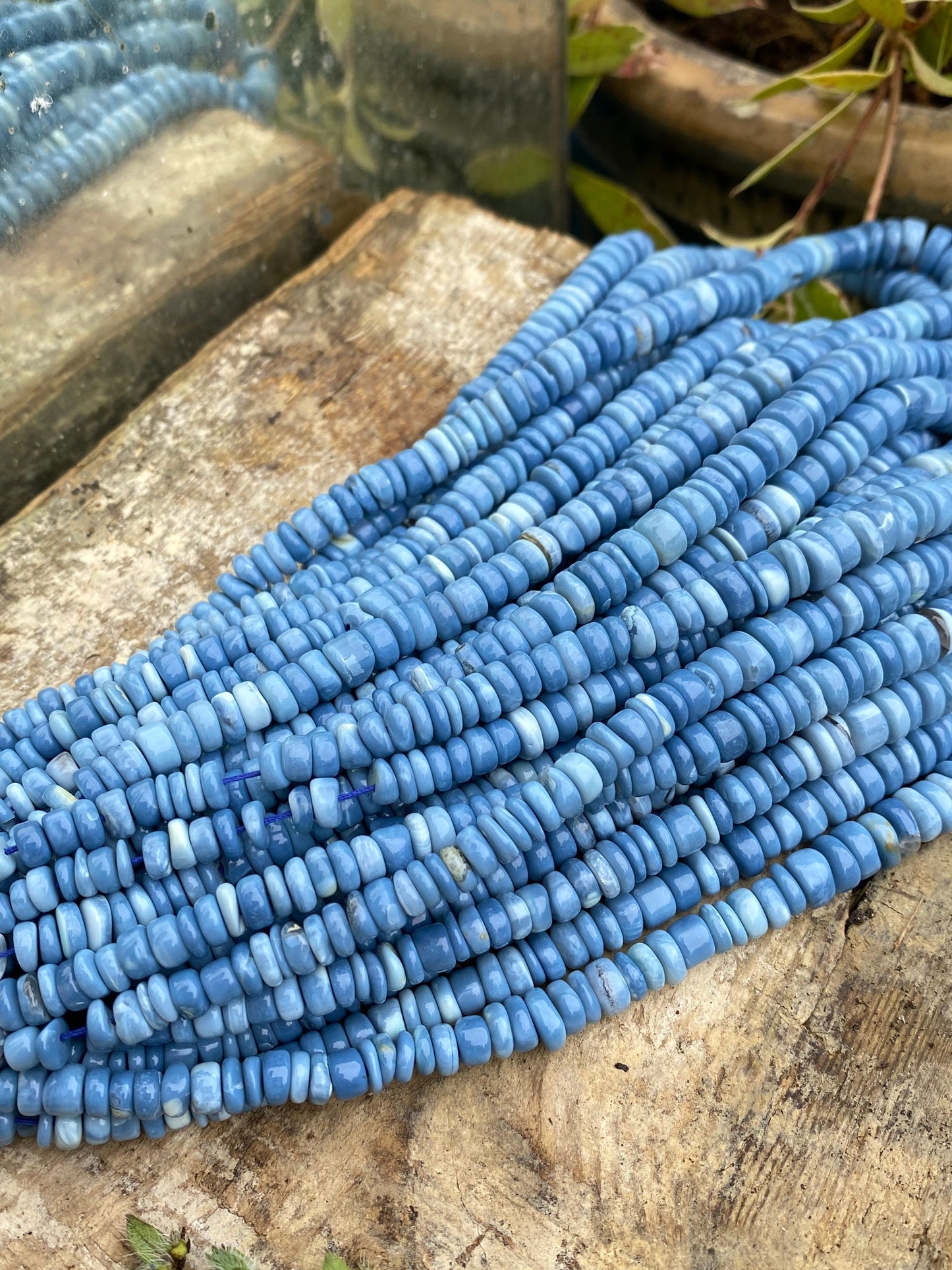 China Denim Blue Opal Blue rondelle tyre heishi beads spacer unique beads 4-8mm