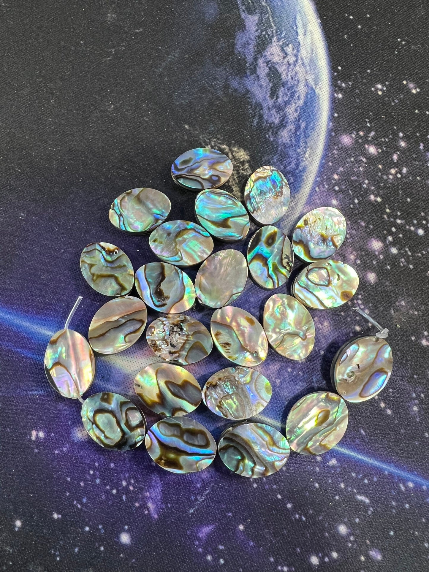 Natural Blue green Abalone shell Beads Oval 12mm - Abalone Shell Beads Amazing Patterns / 4 beads
