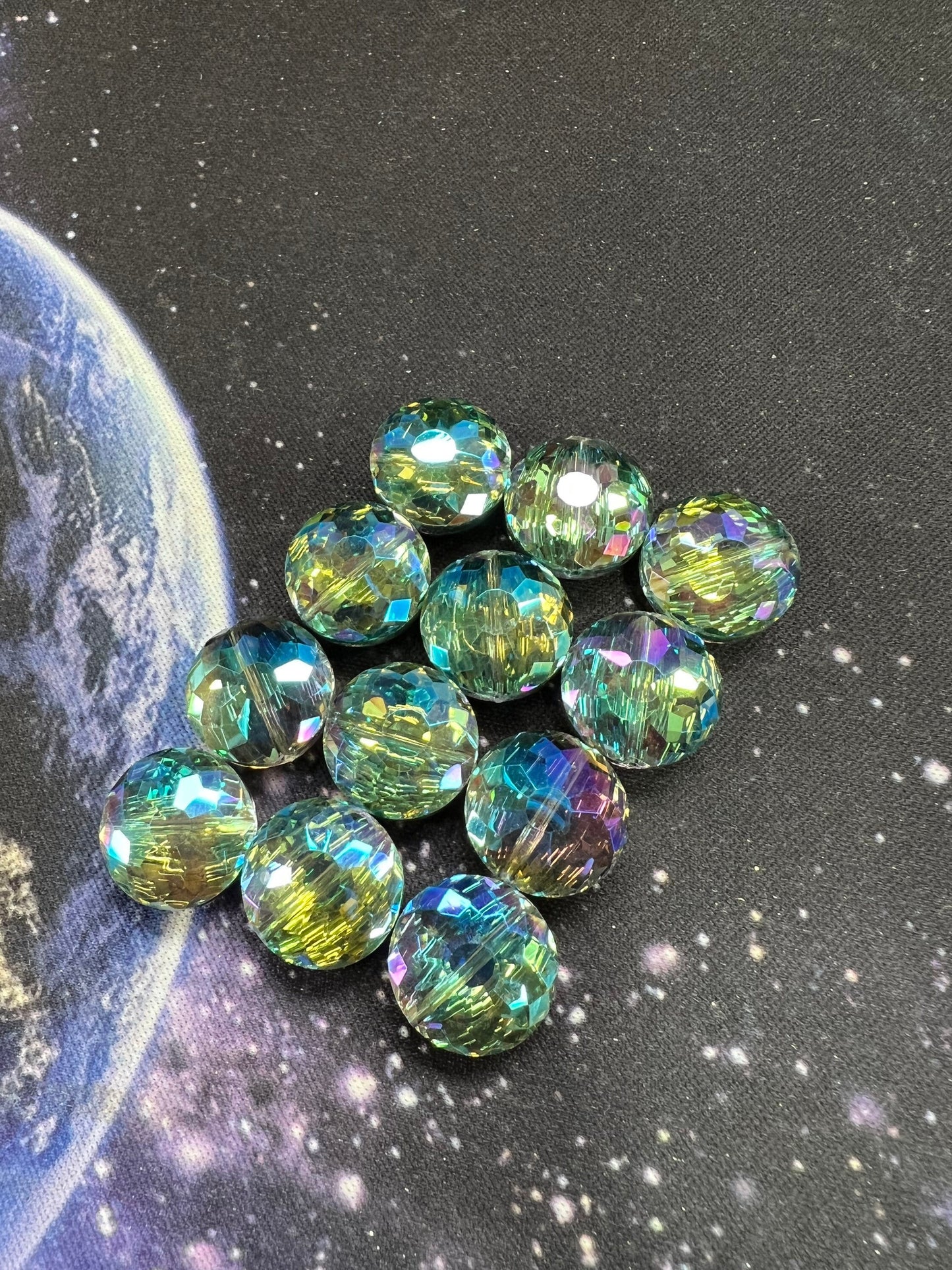 Iridescent Blue Crystal Coin Beads 18mm / Two Tone Crystal Beads / Magic Crystal Beads / Mystic Crystal Coin Beads / Vitrail beads 2 beads