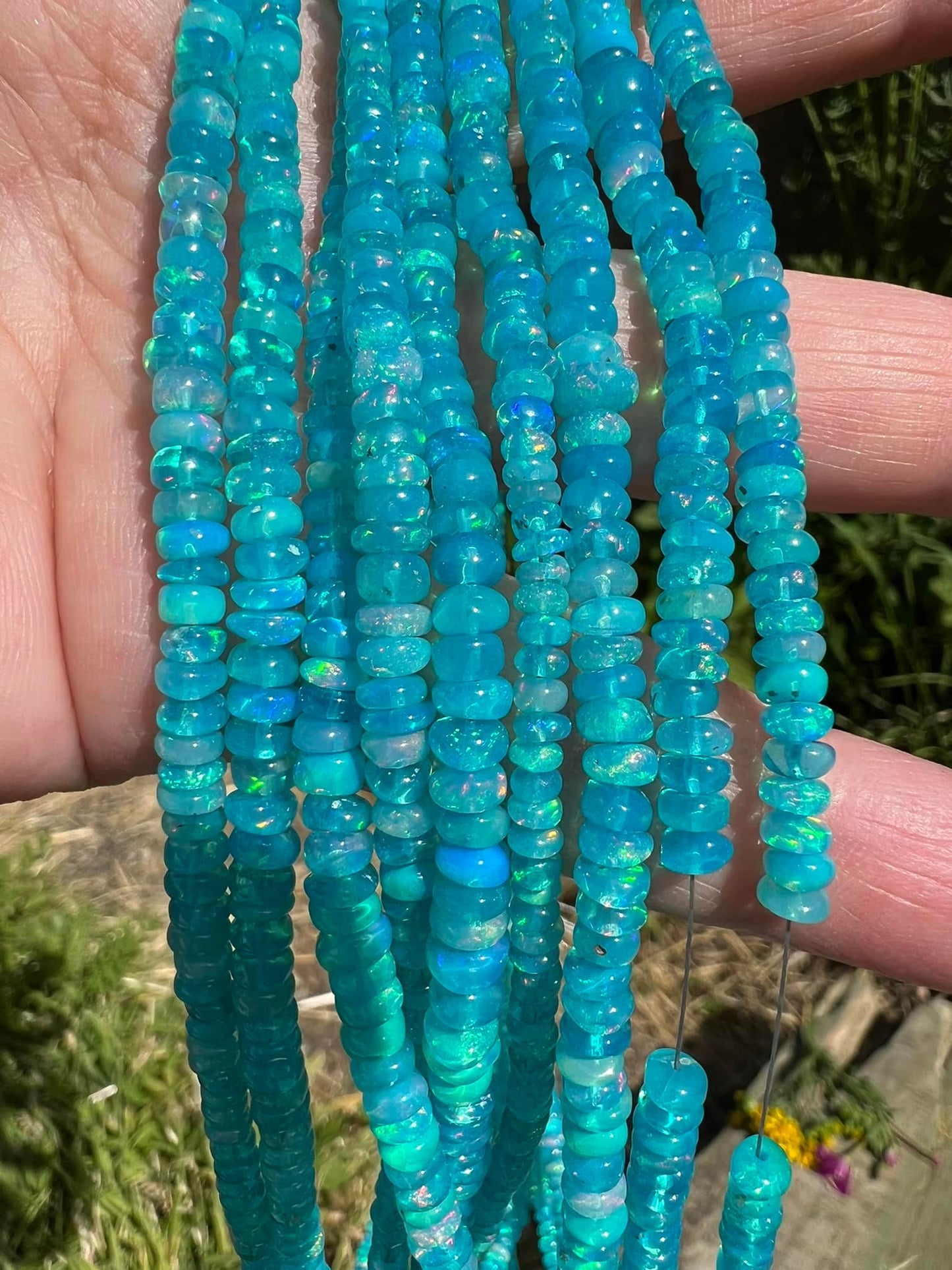 Unique Amazing Glowy Aqua Blue Ethiopian Opal 3-4mm