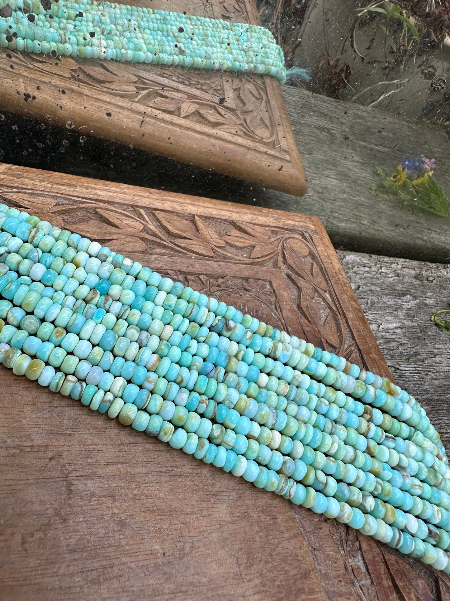 Amazing glowy multi tonal Aqua blue green Opal Blue rondelle beads spacer unique beads 5-6mm approx handcut rustic beads