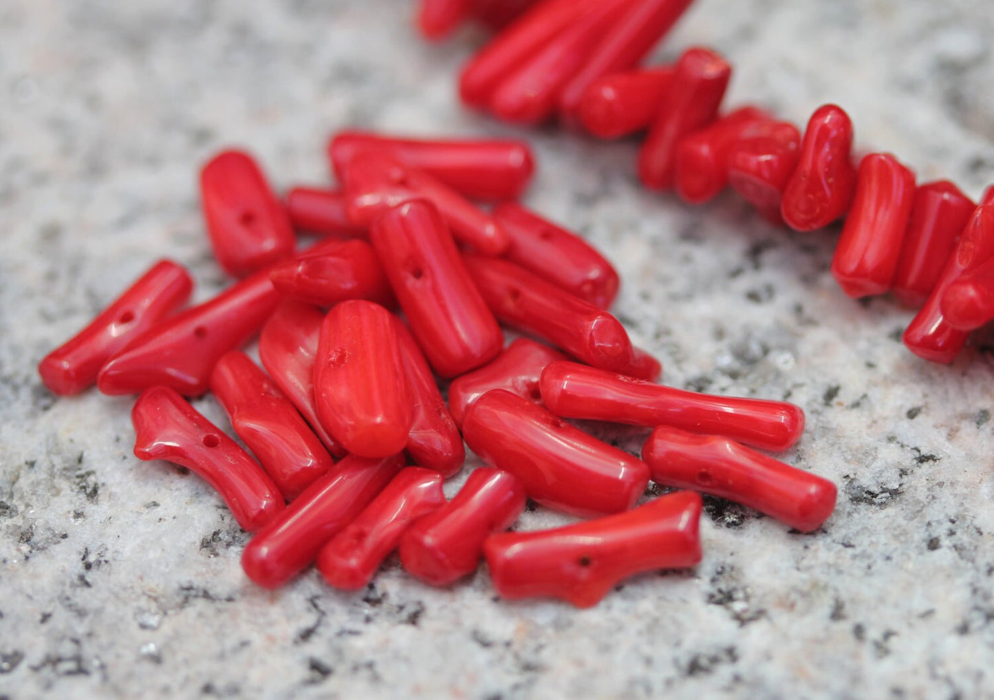 Red Coral Stick Beads / Lovely Markings and Tones / 7-16mm / Coral Beads / Rustic shell beads / 6 beads