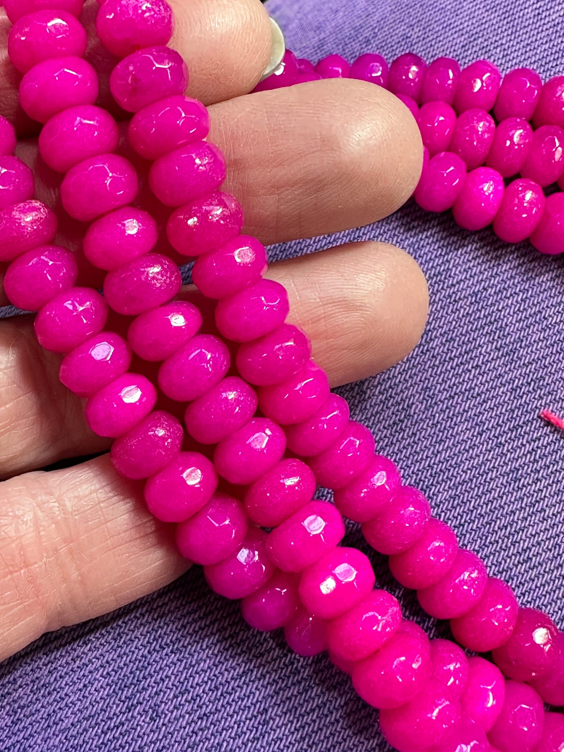NEW Pink Chalcedony Faceted Rondelles 8 x 5 mm / jewellery beads / Rondelles / Jade Gemstone Beads / Disc Beads / 6 beads cerise pink hot