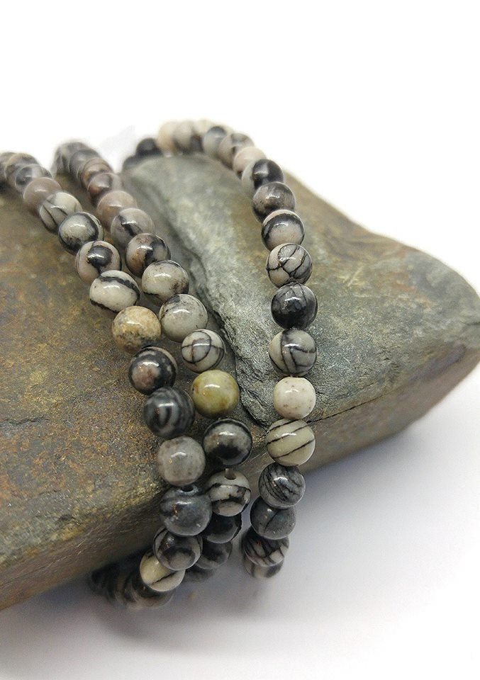 Spider Jasper Round beads Spidervein Jasper/ Zebra Jasper Gemstone Beads / Black White Jasper Beads / gemstone Beads 4 6 8 or 10mm 4 beads