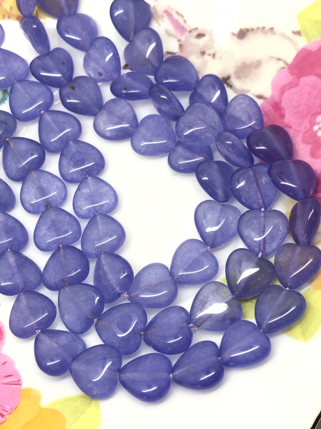 Purple Chalcedony Heart Beads 14mm Alexandrite toned Gemstone Beads / Lilac Beads
