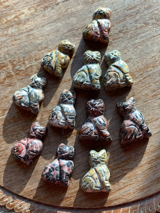 Hand Carved Gemstone Cat Beads 20 mm approx / Drilled Leopard Jasper cat beads / 1 bead