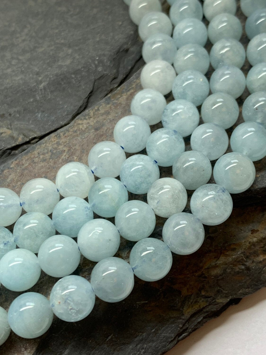 Natural rustic Blue Round Aquamarine beads / 8 mm approx/ Soft Pale Blue Gemstone Beads