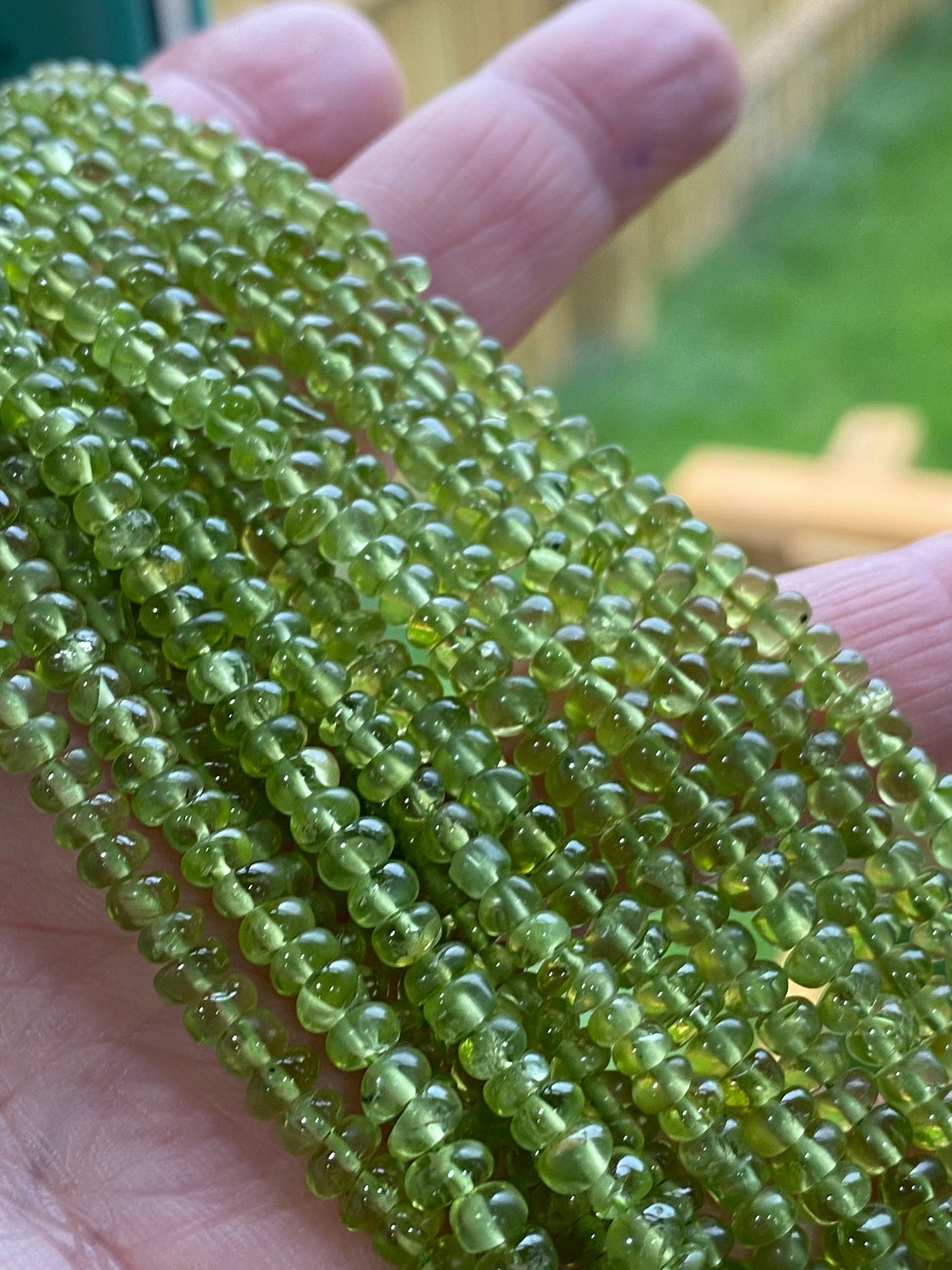 Natural green handcut Rustic handcut Peridot Green smooth Rondelle spacer Beads / Natural Peridot Gemstone Beads/ 4-5mm