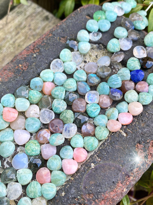 Beautiful natural multi mixed rustic gemstone green peach hand faceted Prehnite heart Briolette drop beads 7-9mm Choose Quantity