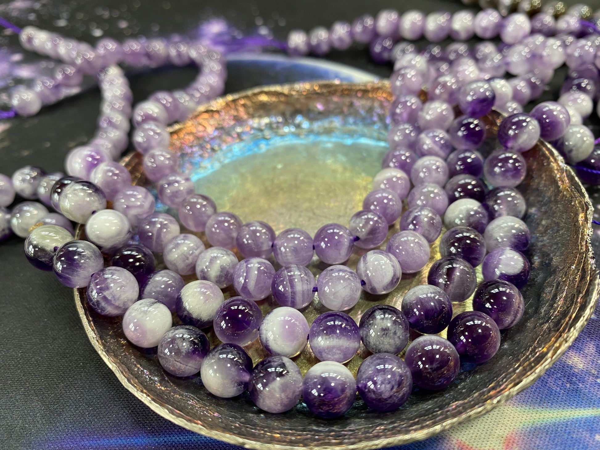 Natural Chevron Amethyst Round Beads 8mm / Amethyst Gemstone Beads / Choose light or dark / Natural Purple Gemstone Beads