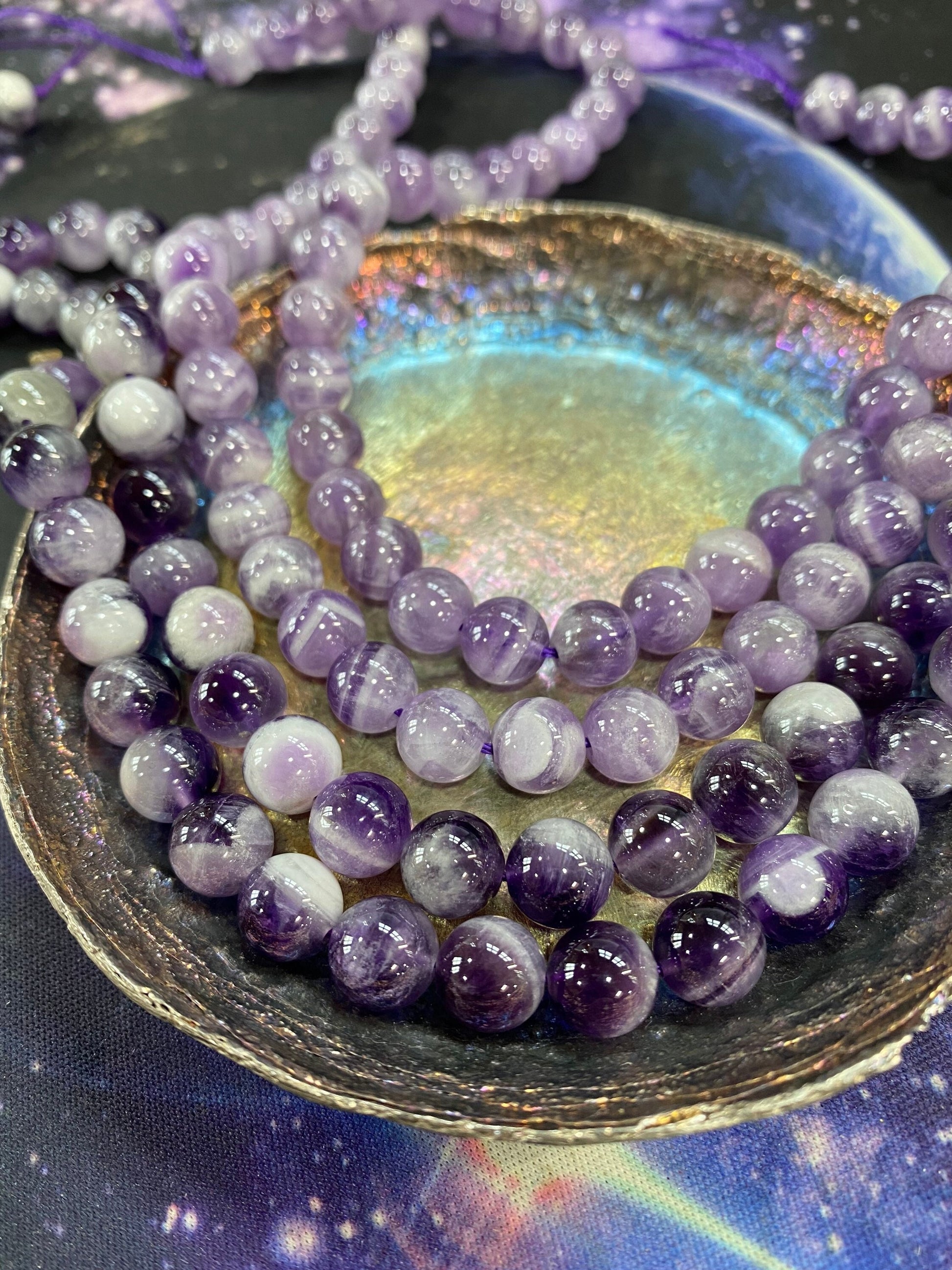 Natural Chevron Amethyst Round Beads 8mm / Amethyst Gemstone Beads / Choose light or dark / Natural Purple Gemstone Beads