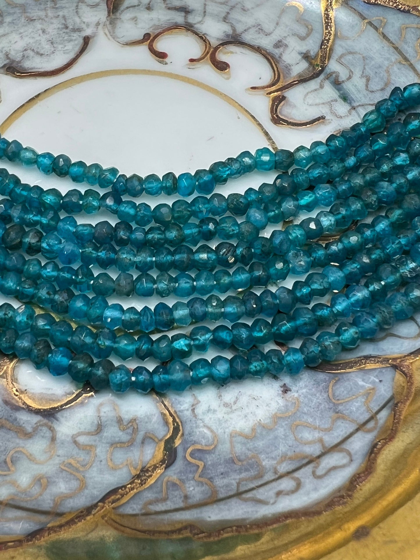 Rustic Neon Blue Apatite Hand Cut Faceted Rondelle Disc Spacer Beads Teal Gemstone Beads Sea Ocean Blue Gemstone Beads 4mm approx