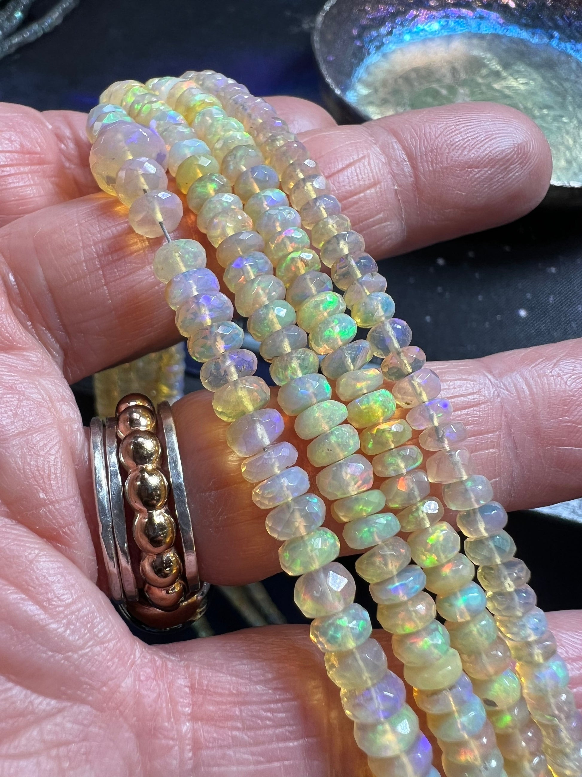 Amazing glowy rustic Ethiopian Opal hand faceted White Gold multi colour Rondelle Spacer Beads / Fiery beads / Choose quantity 3-4 mm
