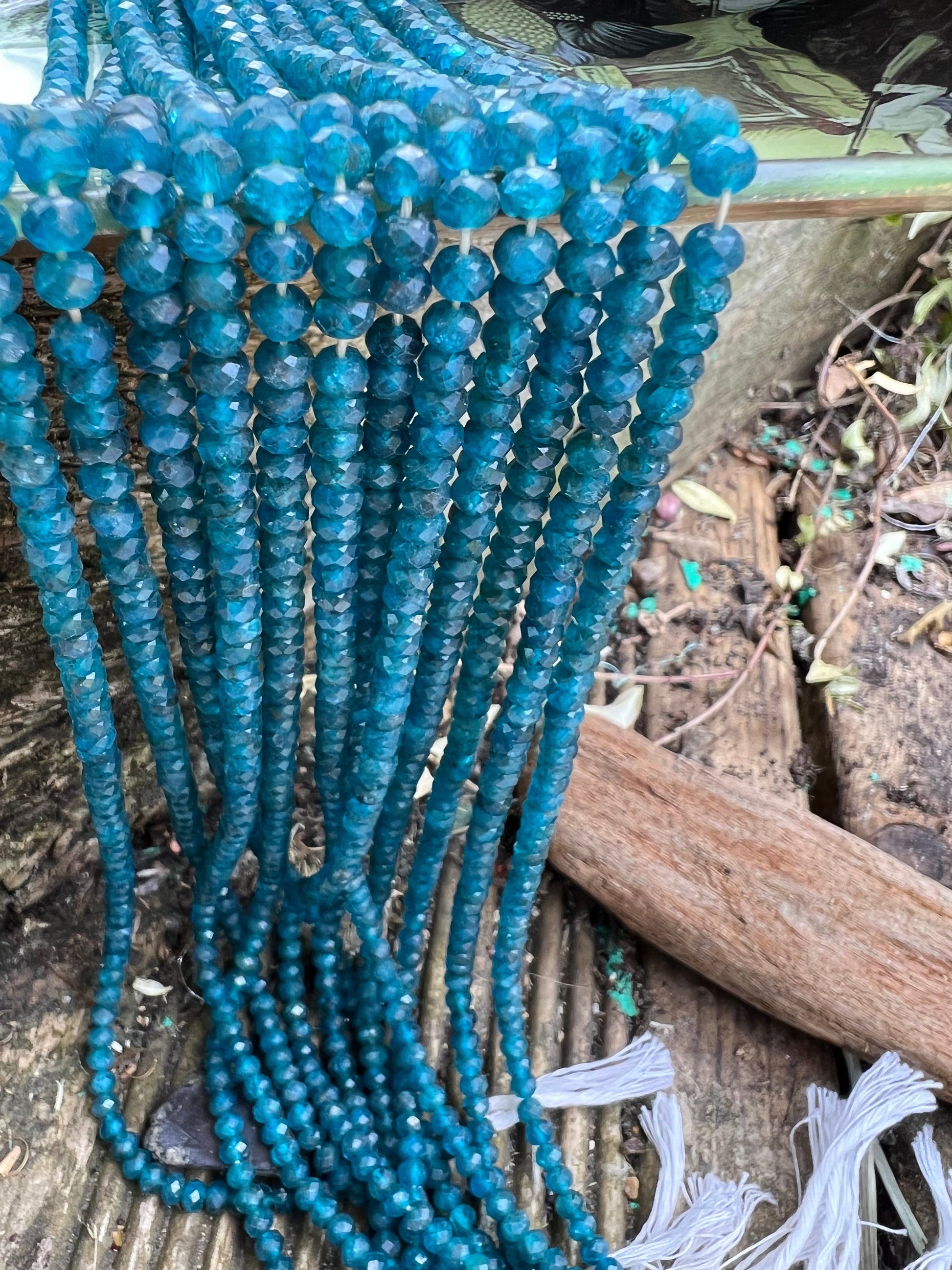 Rustic Neon Blue Apatite Hand Cut Faceted Rondelle Disc Spacer Beads Teal Gemstone Beads Sea Ocean Blue Gemstone Beads 4mm approx