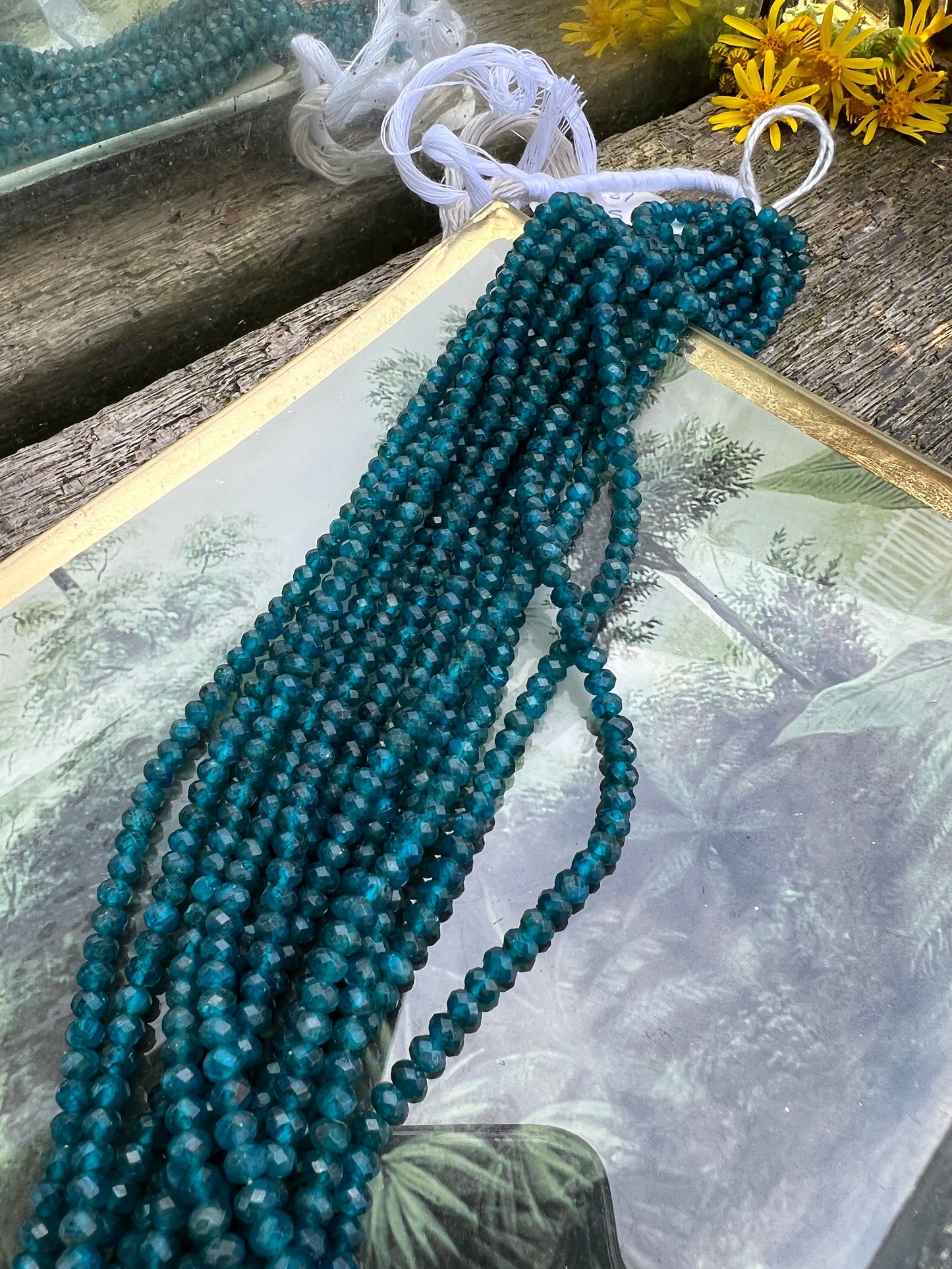 Rustic Neon Blue Apatite Hand Cut Faceted Rondelle Disc Spacer Beads Teal Gemstone Beads Sea Ocean Blue Gemstone Beads 4mm approx