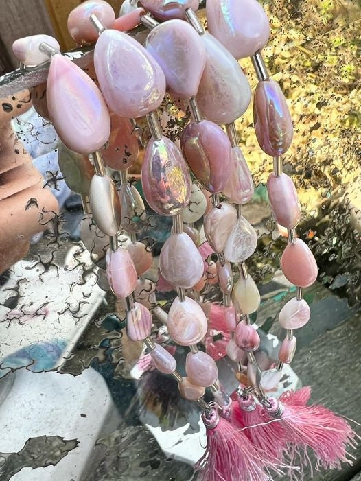 Amazing Pink Opal rustic pear drops, kisses with a shimmer of precious metals / 10-16mm