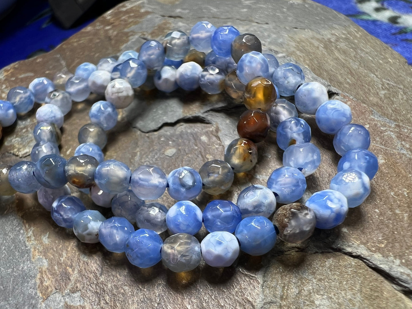 10 x Pale Blue White China Veined Mixed faceted Agate beads / Blue gemstone beads / small order beads / 4mm / 10 beads