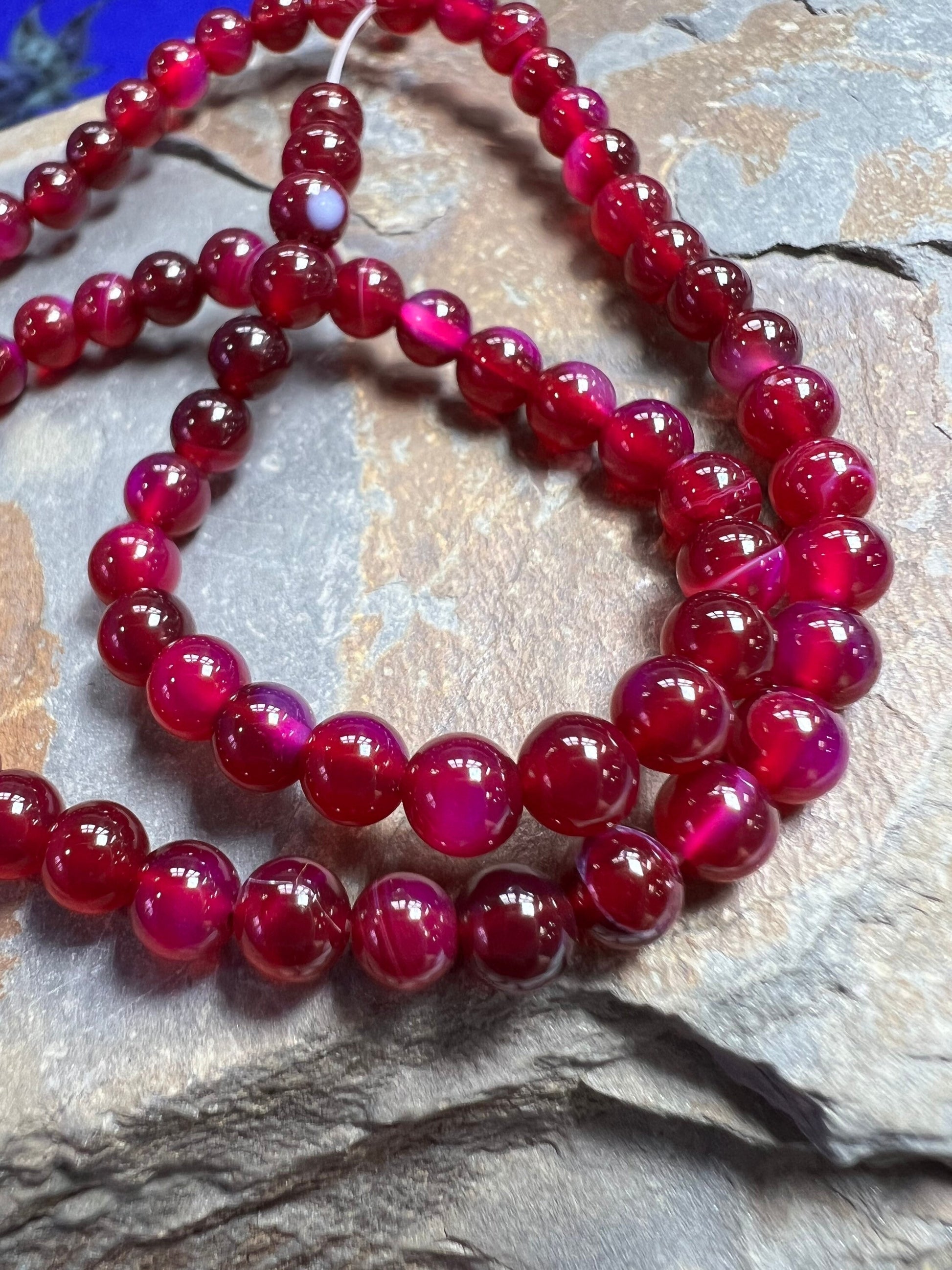 6 x bright Cerise pink Agate beads / Pink gemstone beads / small order beads / 4mm