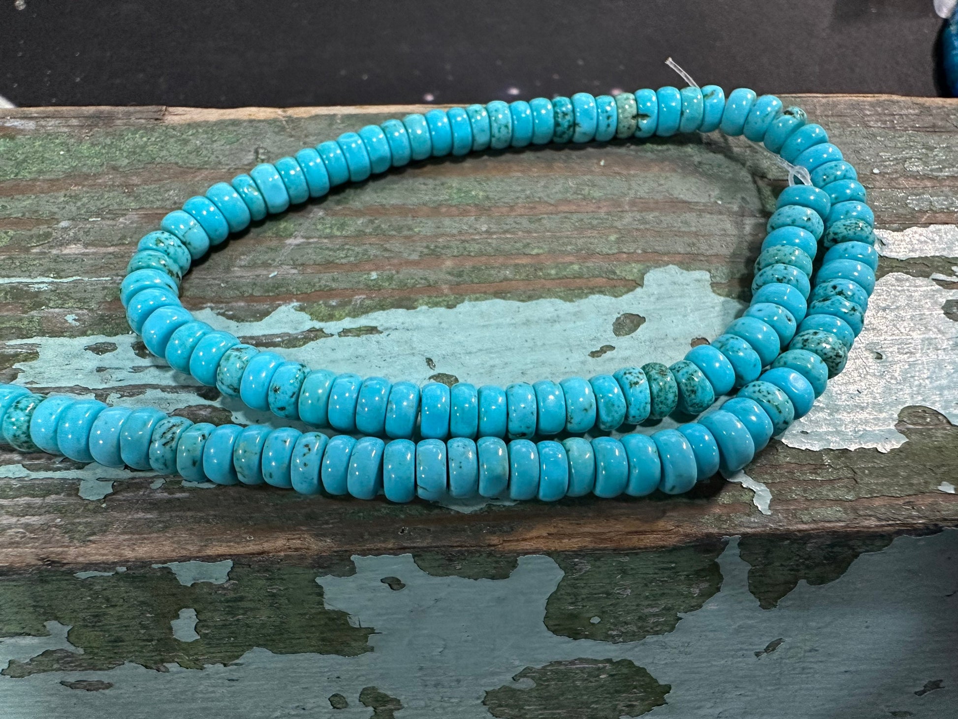 Stabilised Turquoise Rustic Heishi beads 6 x 3 mm / Turquoise gemstone disc beads / Blue Turquoise Beads for Jewellery Making
