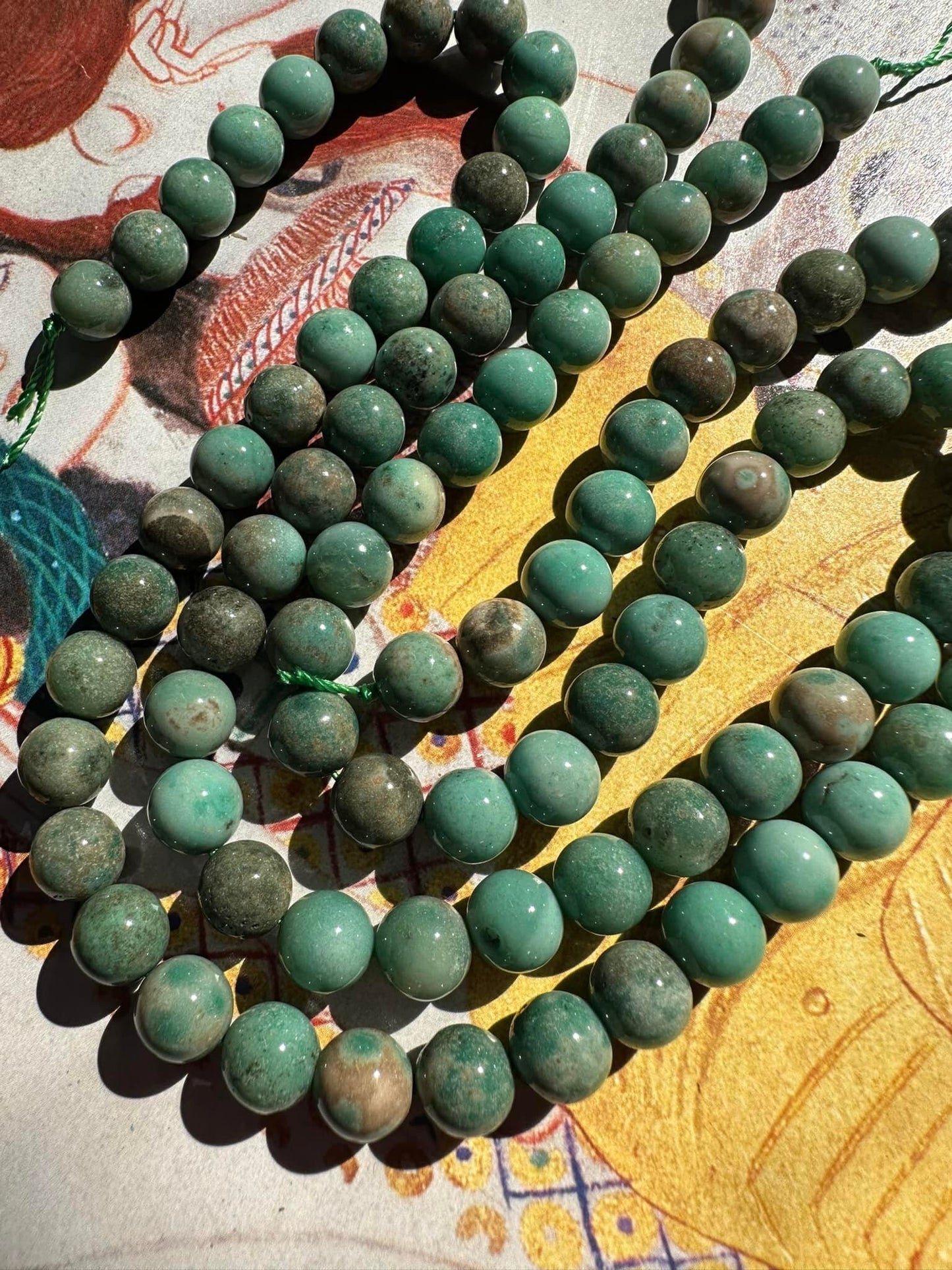 Rustic Handcut Natural Chrysoprase Round smooth Beads / Gemstone Beads/ 8mm