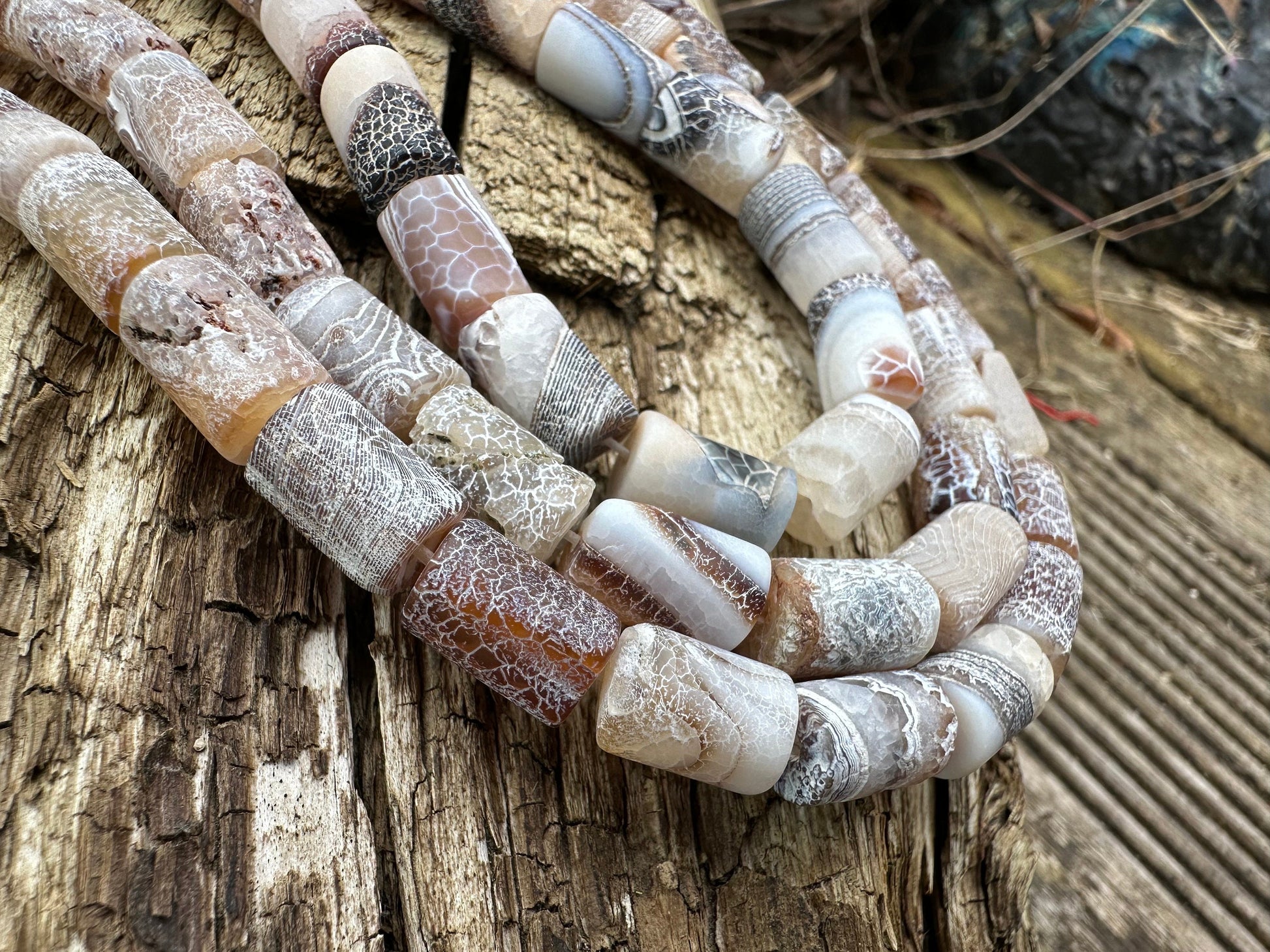 Unique rustic Aged Veined Cracked Agate brown caramel toned Drums Green Brown 12mm approx handcut