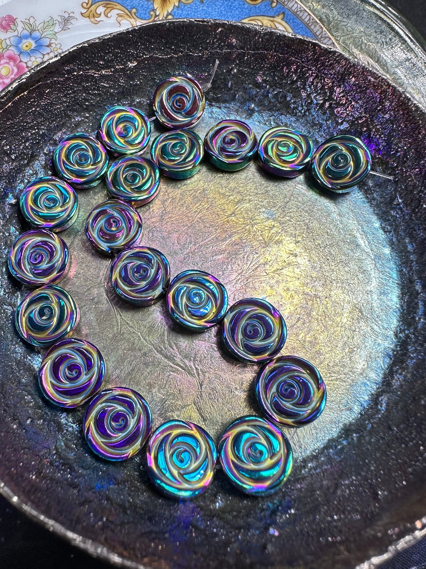 4 x Carved Rainbow Titanium Haematite Rose Flower focal beads Beads 12m / Two Tone iridescent Haematite Beads / Mystic Hematite Beads