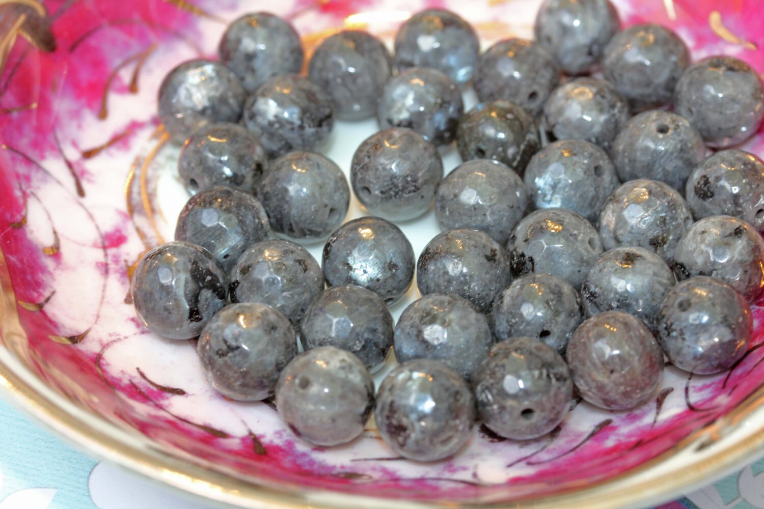 3 x Larvikite Gemstone Round Beads 8/10mm / Natural Grey Larvikite Beads / Faceted Larvikite Labradorite 8/10mm Beads Larvikite Shillah